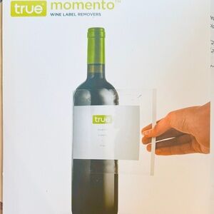 True Momento Wine Label Removers